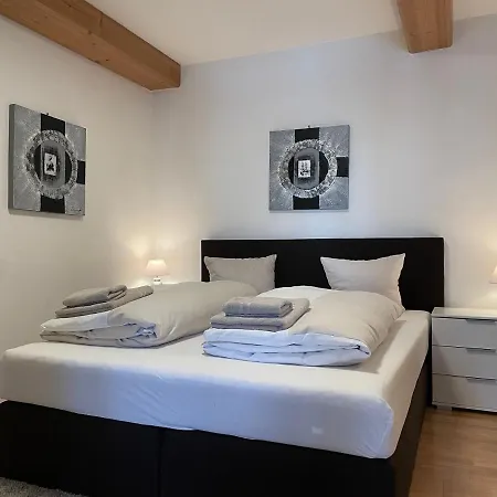 Diana Apartahotel